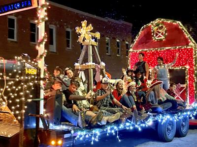 Christmas Parade 2022 In Virginia Beach Stillwater Parade Of Lights Award Winners | News | Stwnewspress.com