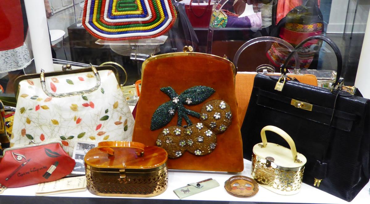 Postwar purses