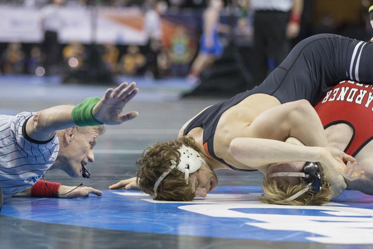 Depth has Oklahoma State wrestling in contention after first day