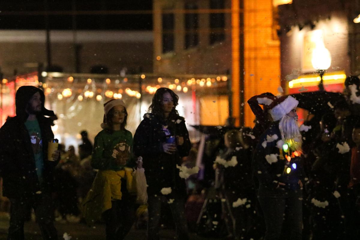 Parade31.jpg