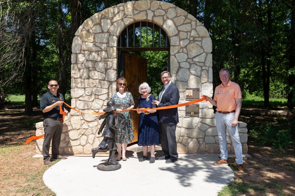 Evelyn DeBenning Storybook Trail opens at OSU's Botanic Garden