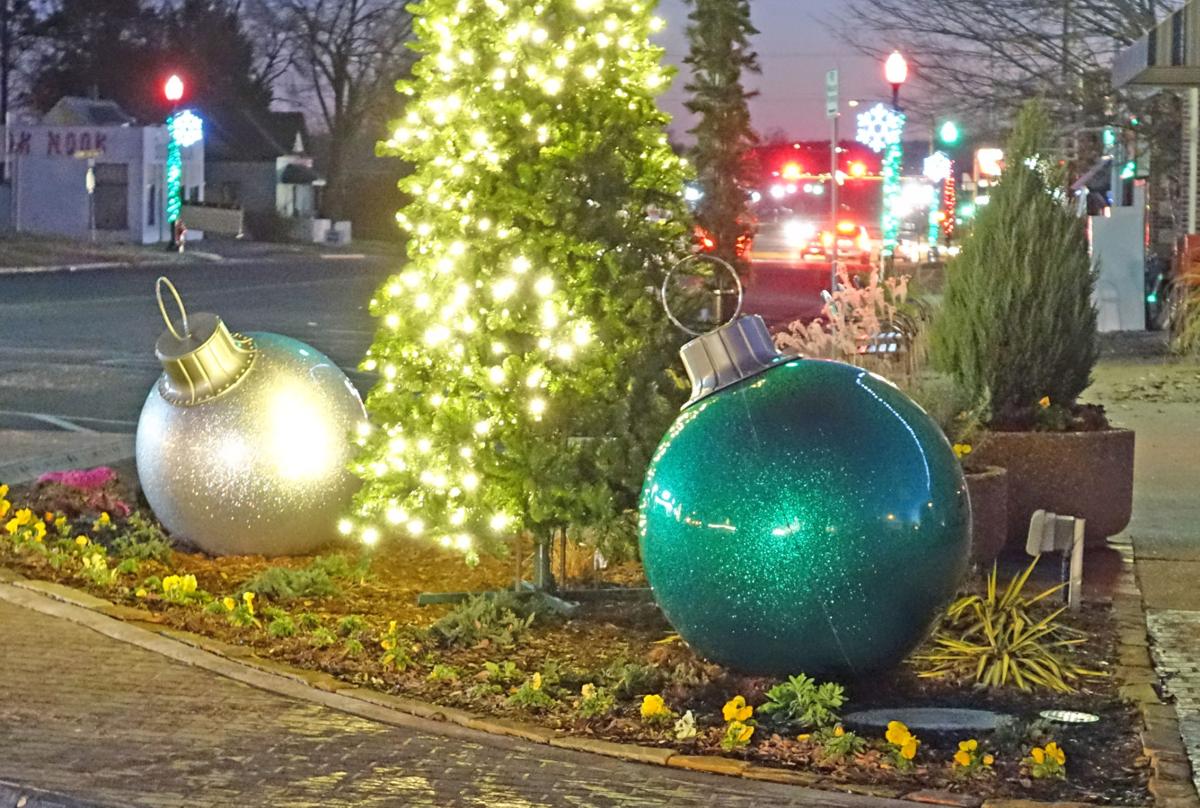Downtown Stillwater Christmas ornament found near Boomer Lake News