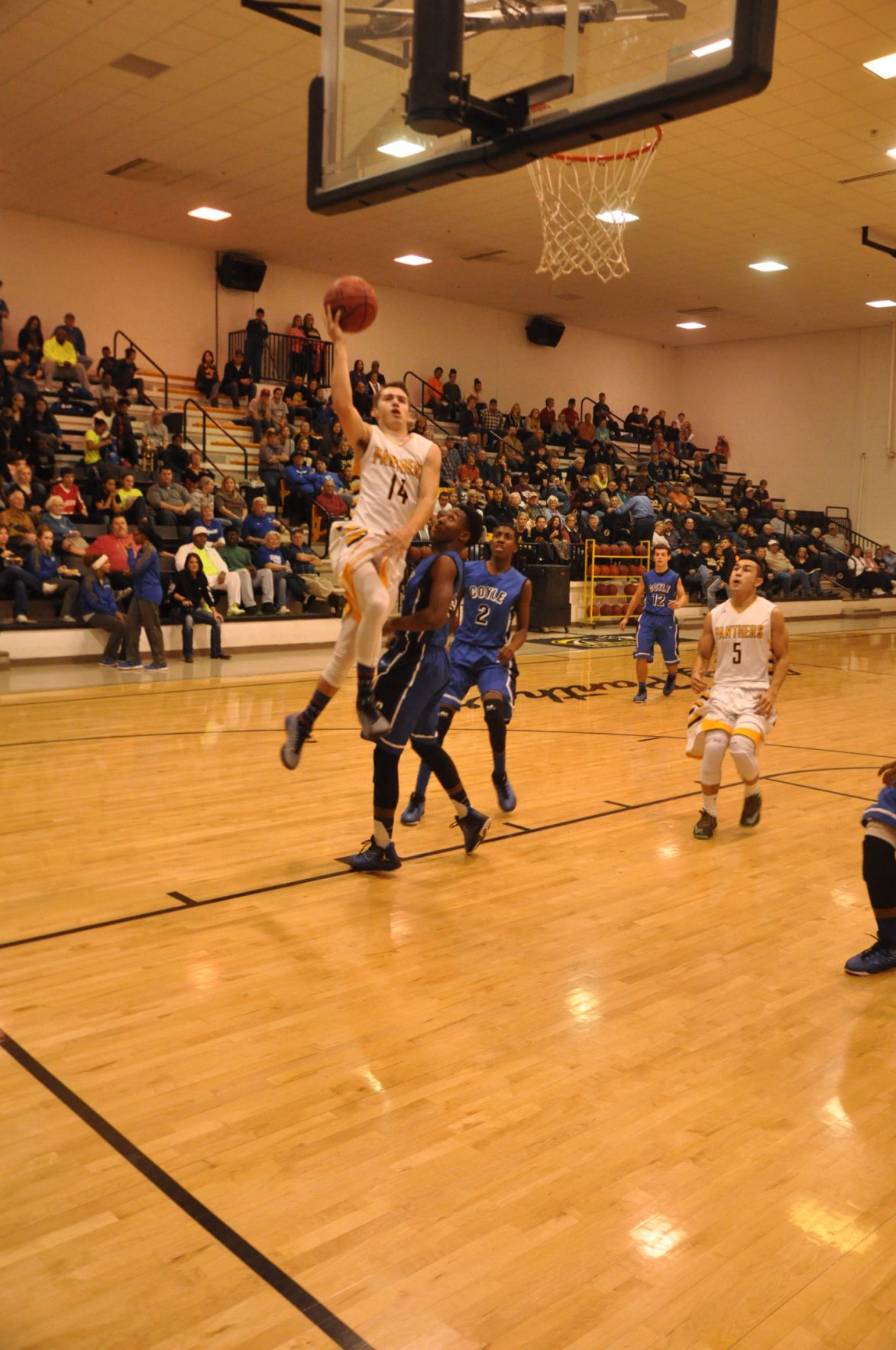 MulhallOrlando boys rally past Coyle to claim home tournament Sports