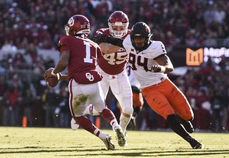 Failed two-point conversion lingers in Pokes' Bedlam loss