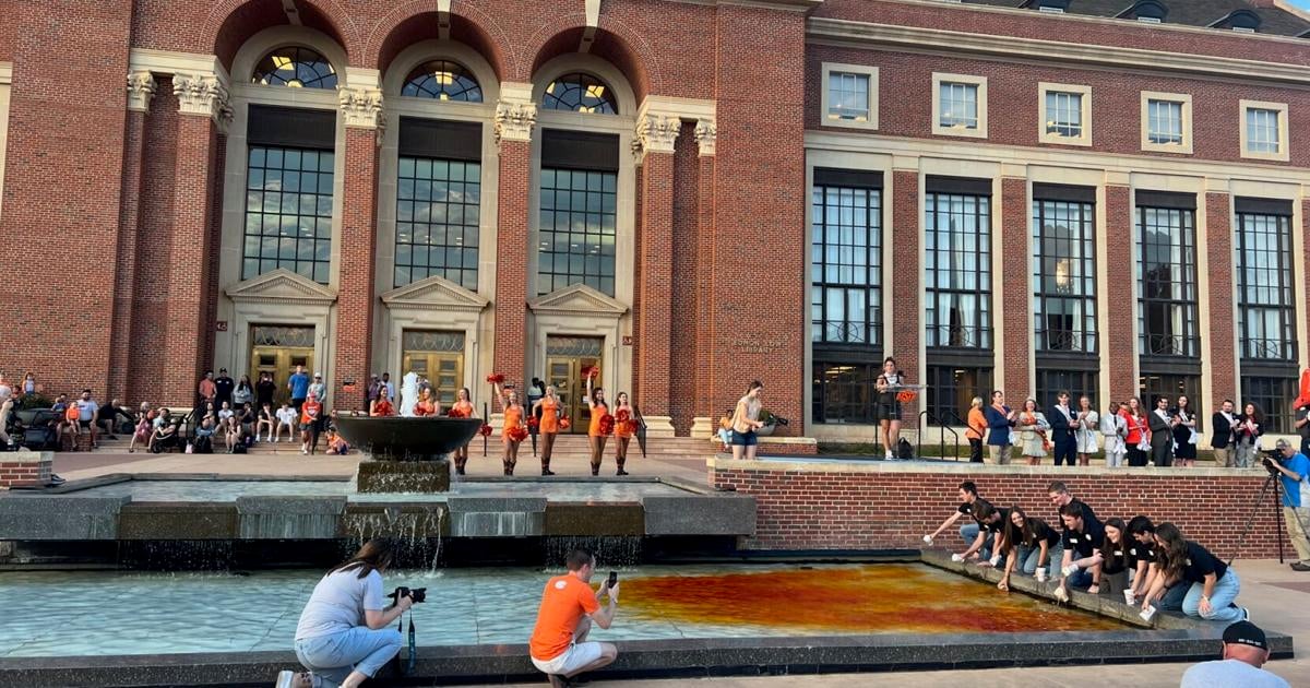 Low Library Edmon Low Library fountain dyeing symbolizes beginning of OSU ...