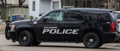 stillwater stwnewspress charged domestic battery man patrols huffman streets department police vehicle press