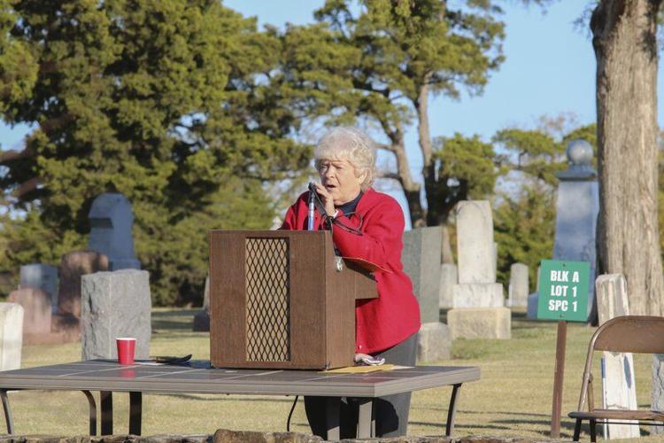Veterans honored at Fairlawn Cemetery News