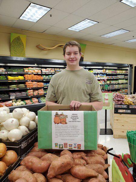 Stillwater Senior Organizes Food Drive For Thanksgiving Dinner Boxes News Stwnewspress Com