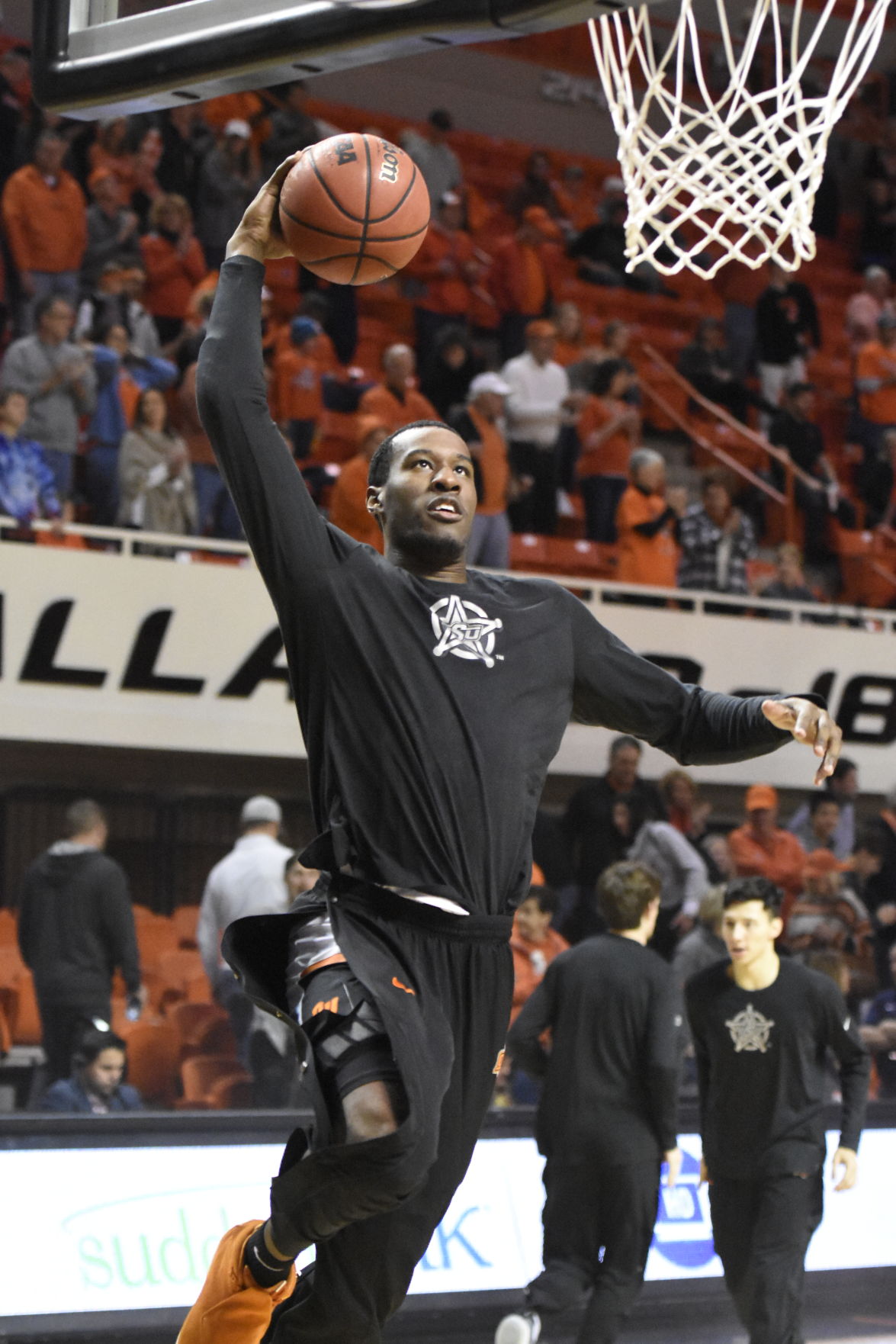 McGriff warmup dunk.JPG