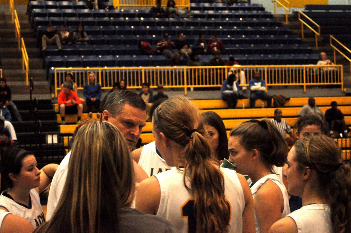 Lady Pioneers Coach Stephens Departs For Weatherford Local