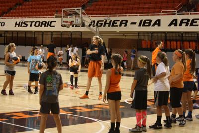 Littell S Basketball Camp Appeals To Players Of All Ages Sports