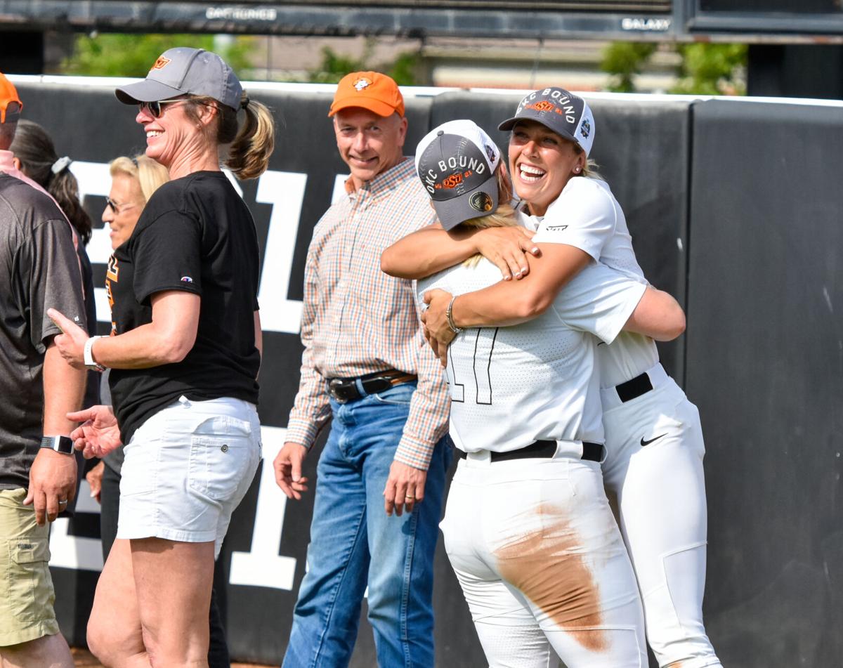 Pennington Busby hug2.jpg