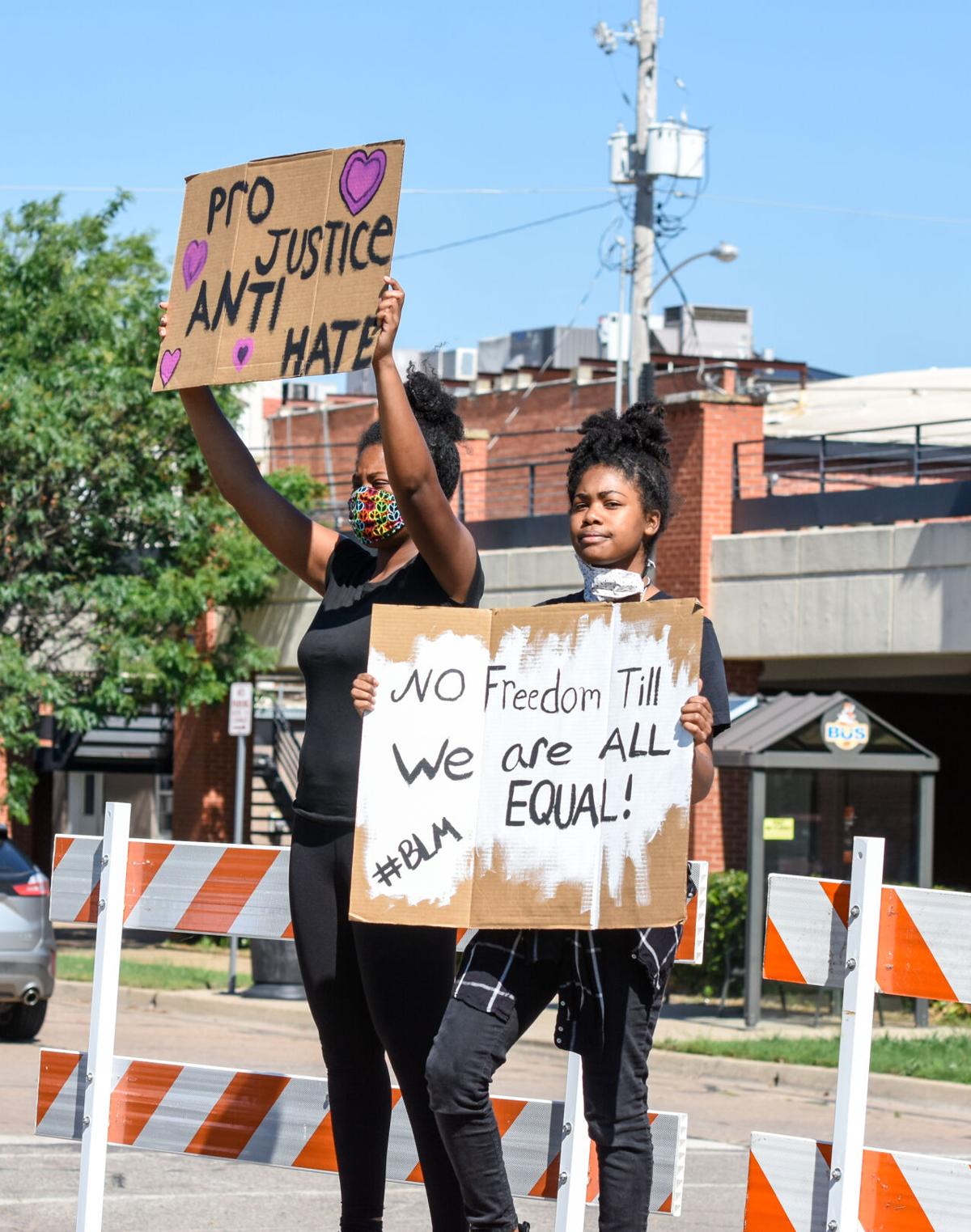 Demonstrators2.jpg