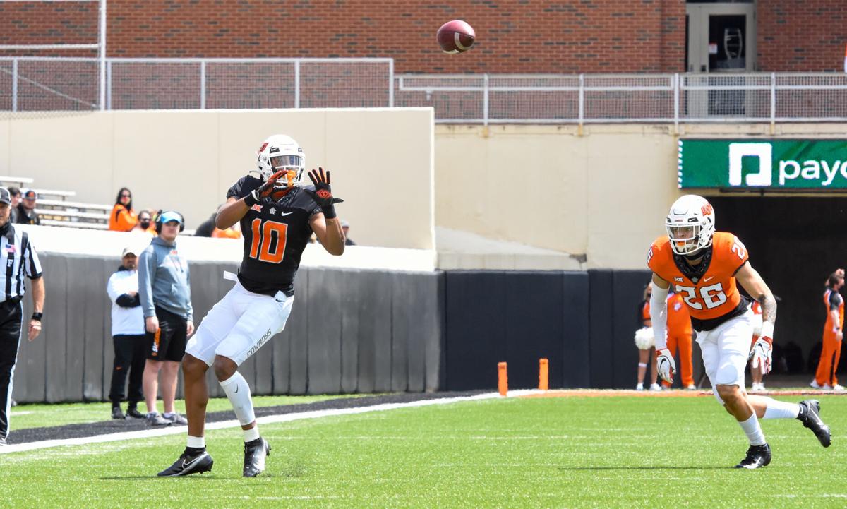 Owens catch.jpg