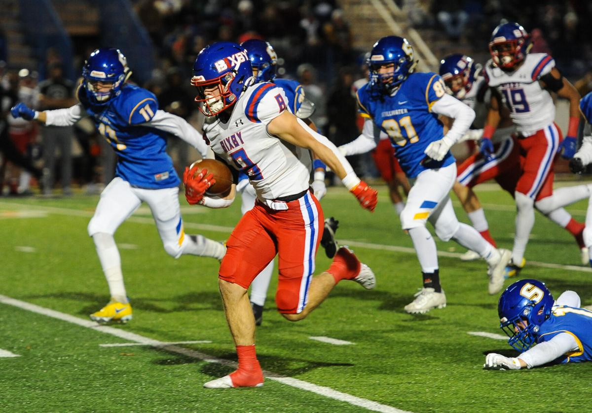 Bixby punt return.jpg