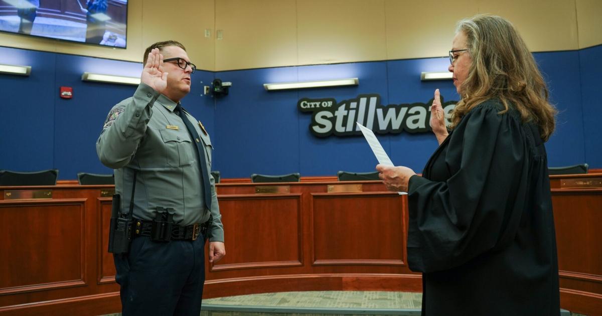 Chief of Police Hassig sworn into office Monday | News | stwnewspress.com