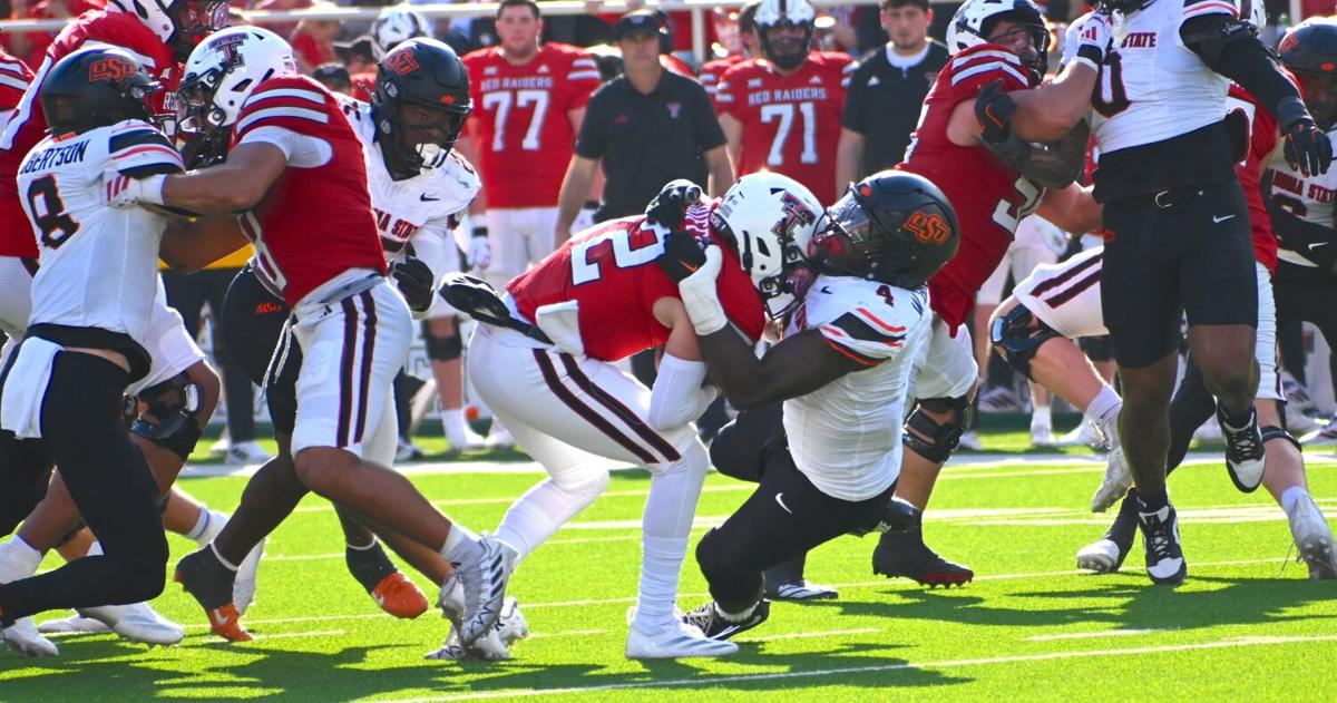 Oklahoma State defensive front shows 'pride,' holds Texas Tech to season-low rushing output