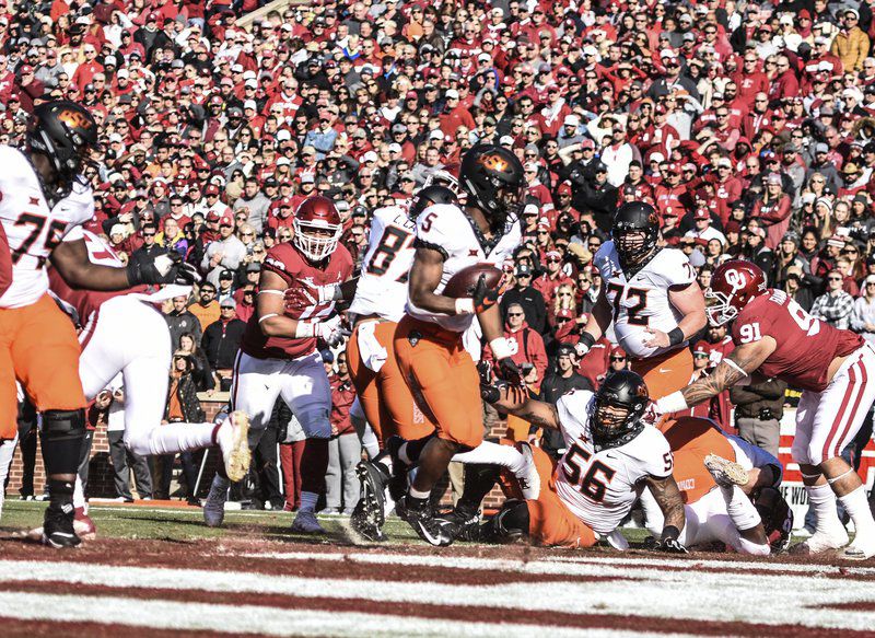 Failed two-point conversion lingers in Pokes' Bedlam loss