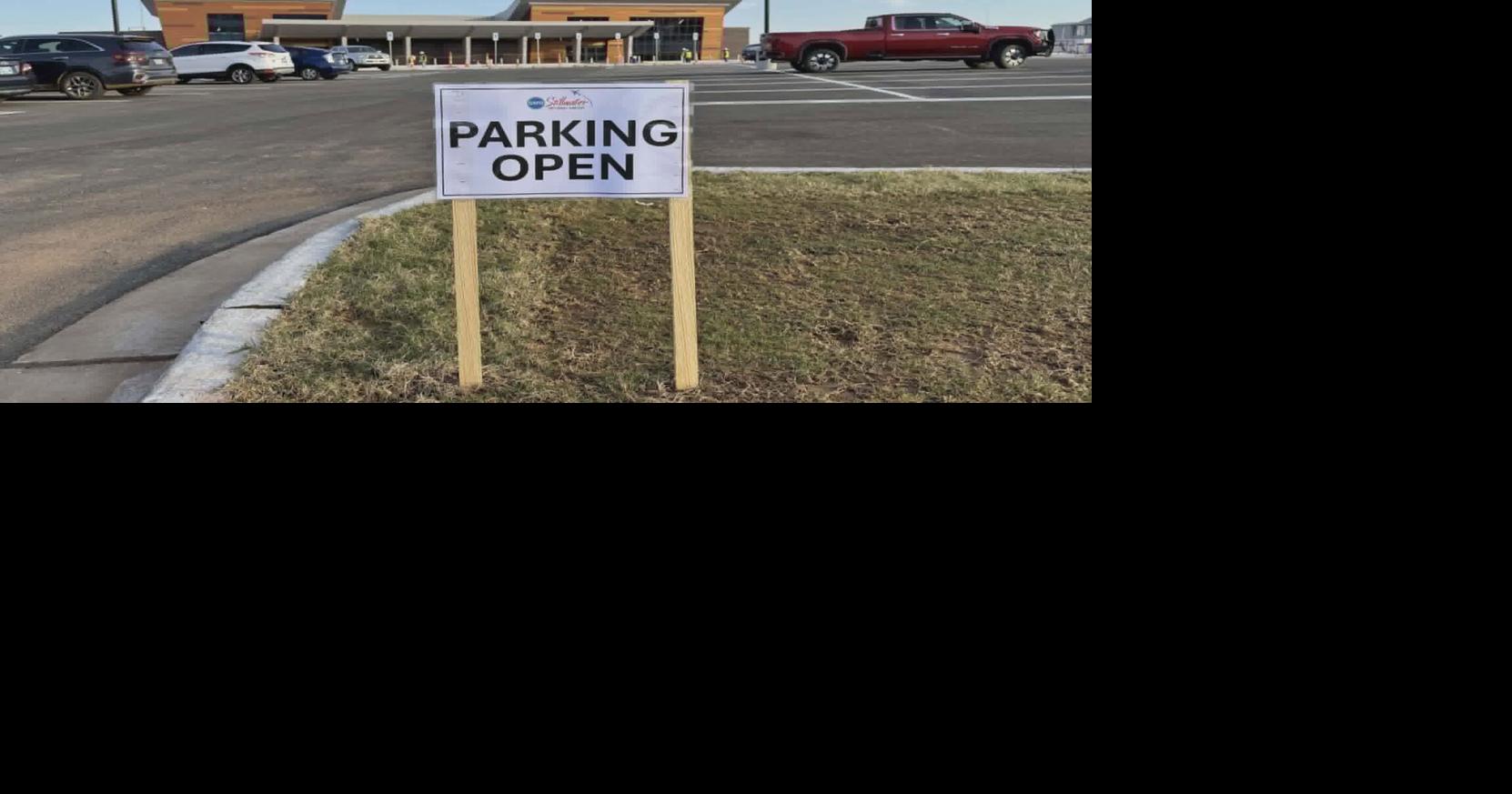 Some parking lots will begin charging daily fee in 2027, Stillwater Regional Airport said