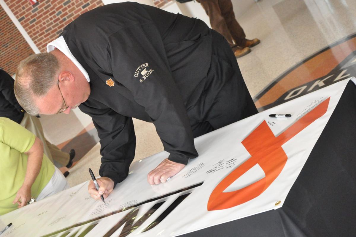 Update Osu President Burns Hargis Calls Plane Crash Our Worst