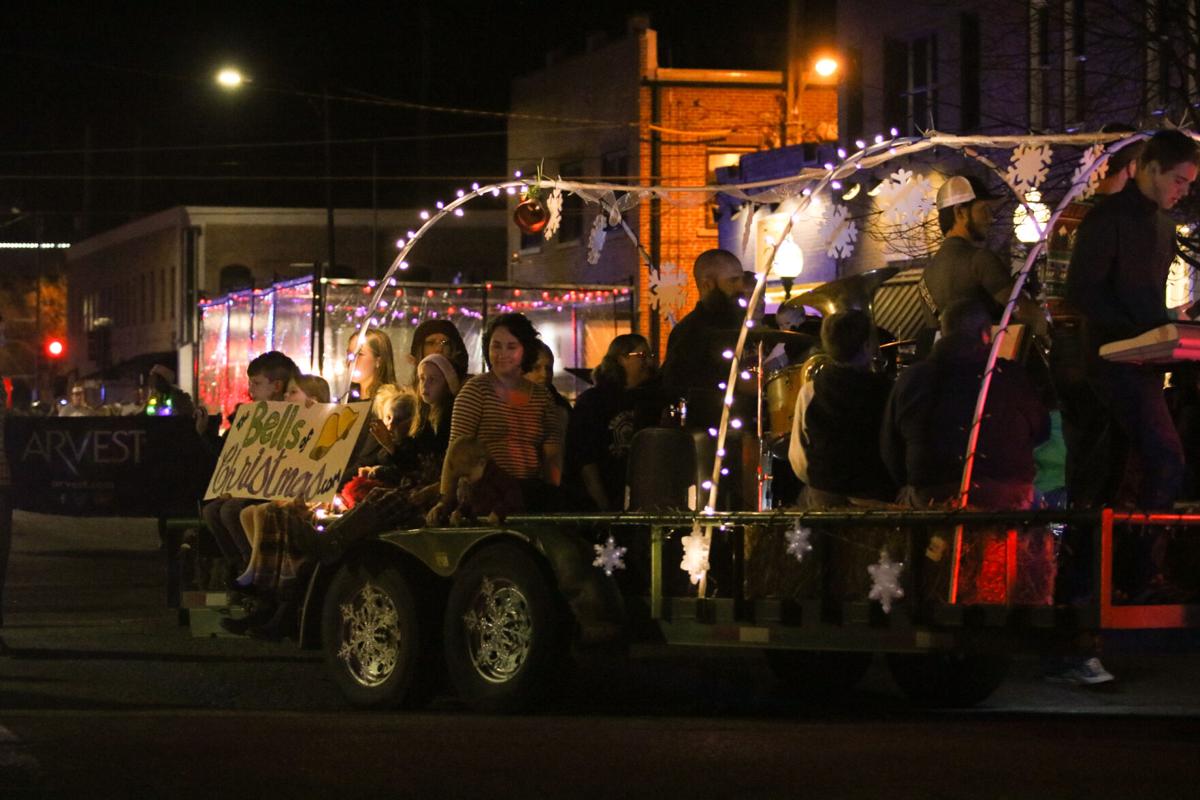 Parade08.jpg