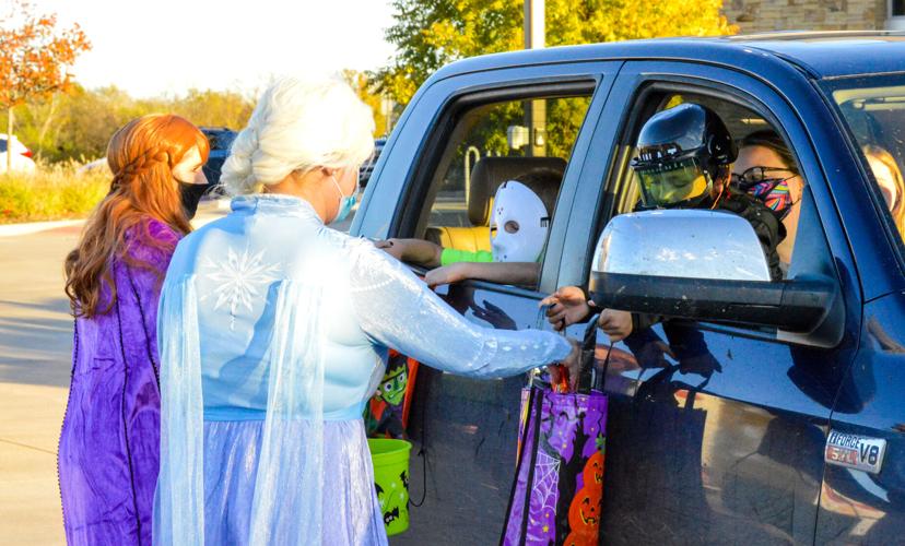 PHOTO GALLERY Stillwater hosts drivethrough trickortreat events