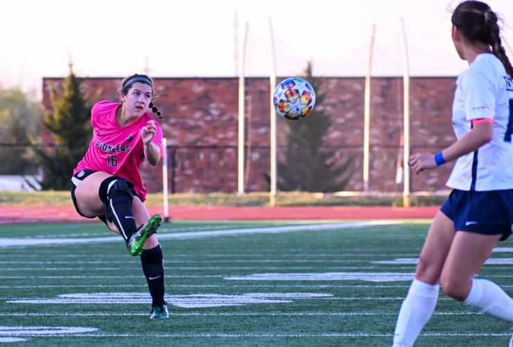 Lady Pioneers make too many 'mental mistakes' in crucial district loss