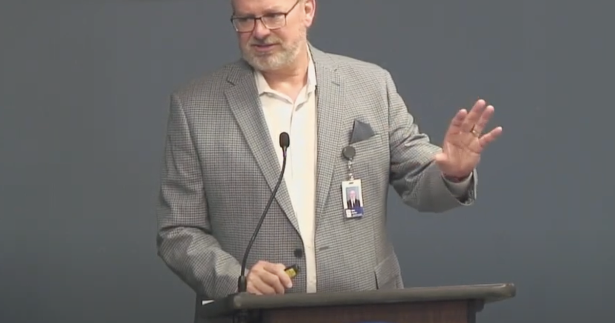 Steven Pyburn SPS superintendent shared district stats at school board meeting | News ...