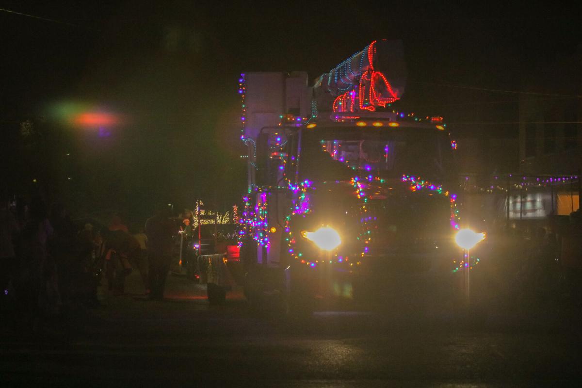 Parade12.jpg