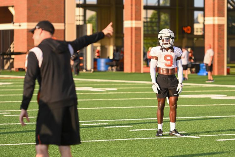 PHOTO GALLERY: Oklahoma State football kicks off fall camp ...