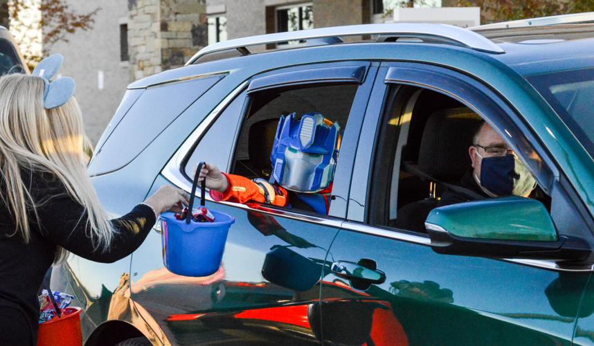 PHOTO GALLERY Stillwater hosts drivethrough trickortreat events
