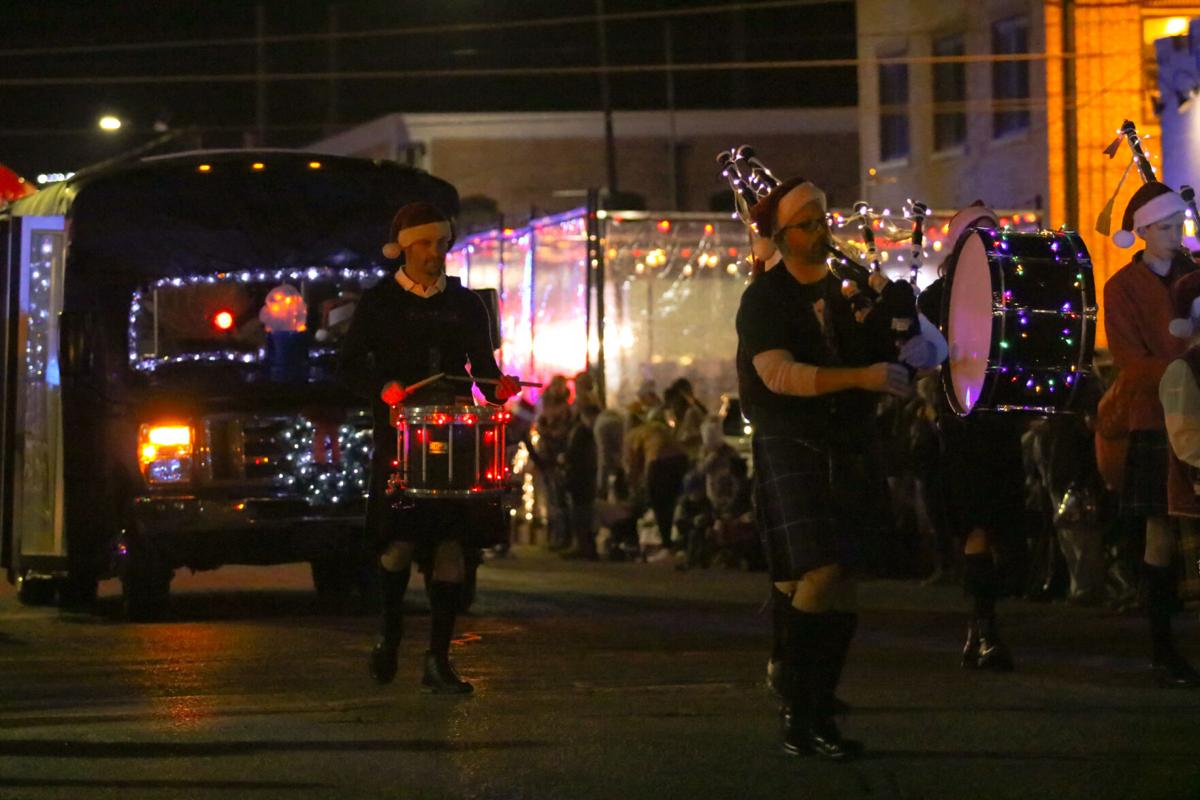 Parade15.jpg