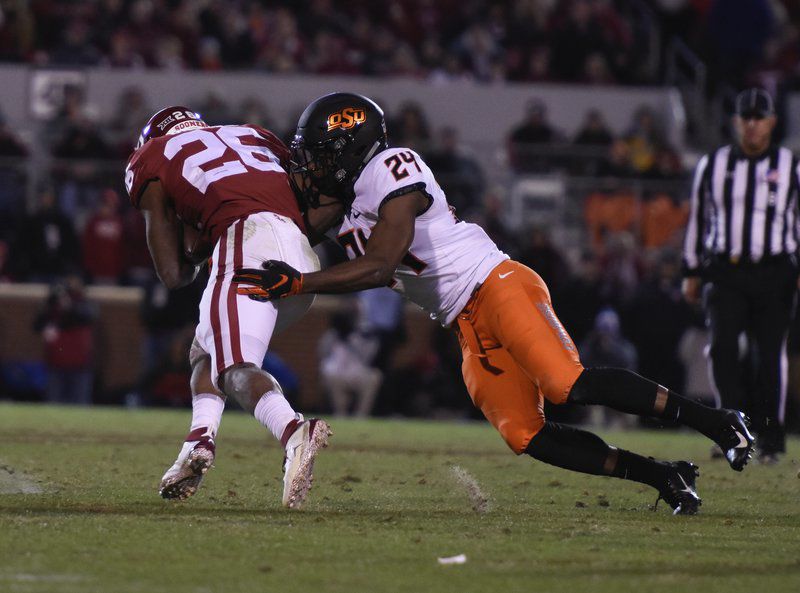 Failed two-point conversion lingers in Pokes' Bedlam loss