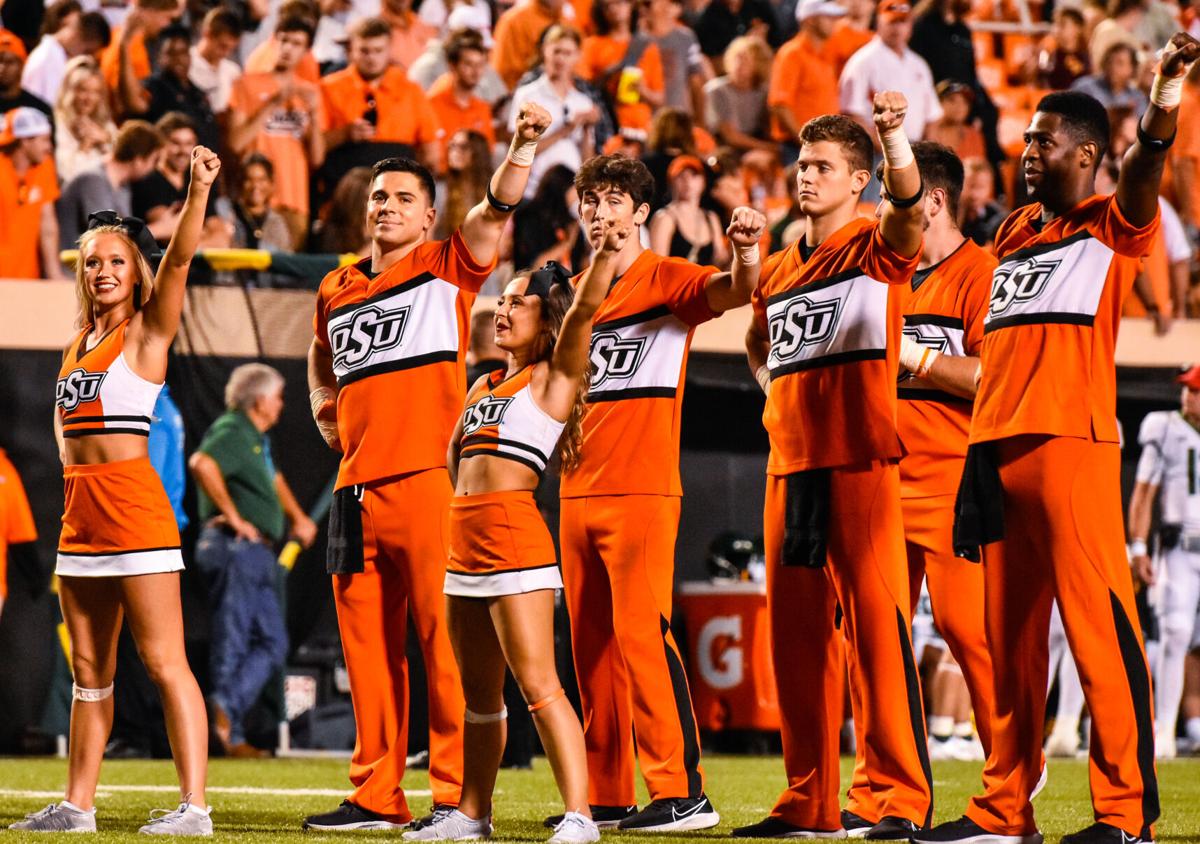 Cheerleaders2.jpg