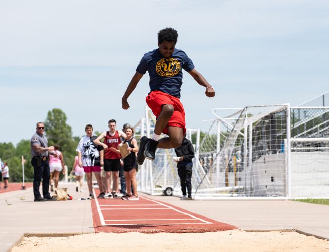 PHOTO GALLERY: Special Olympics athletes complete, have fun in the sun ...