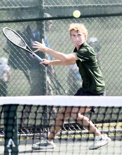 Varsity Roundup: No. 17 Vikings snap tennis Alices' streak