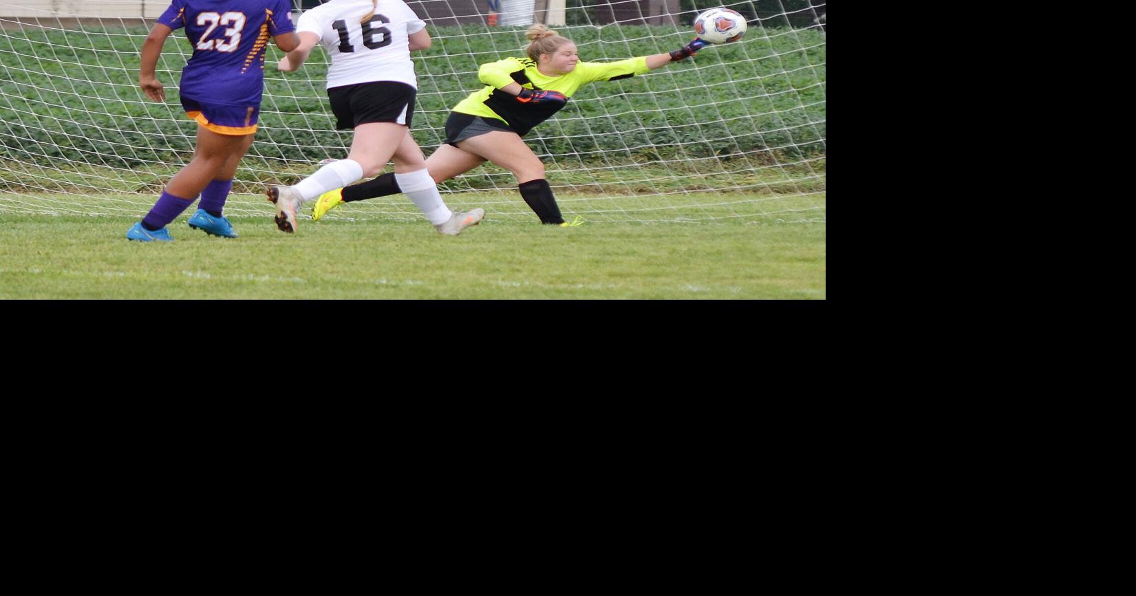 Nieb, Warriors earn tie at Rivet Sports