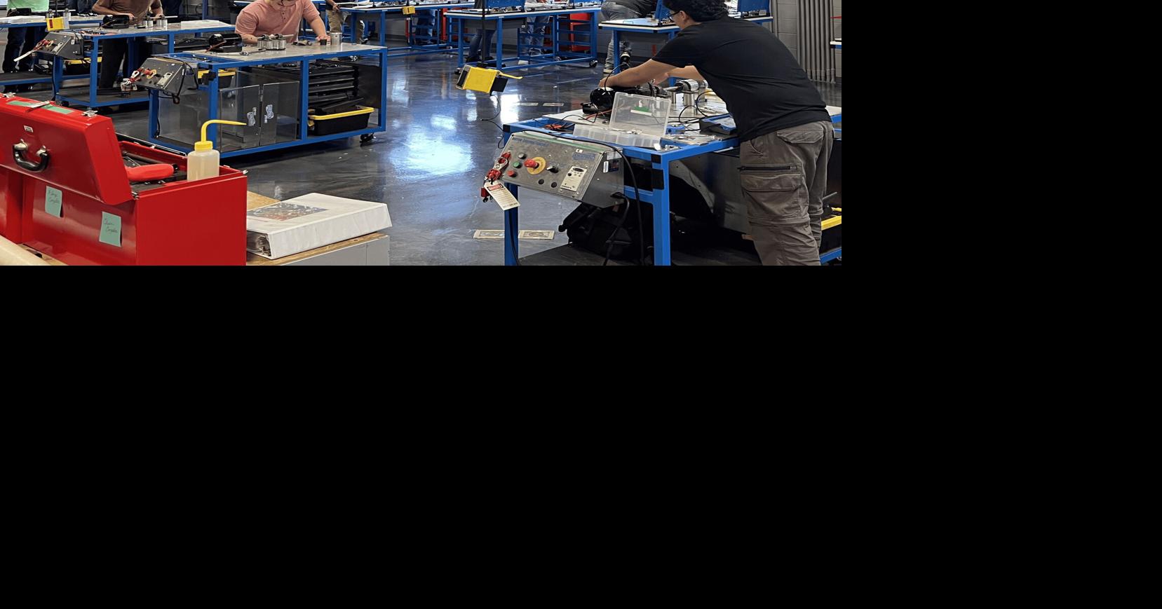 VU marks milestone with 75th Amazon Mechatronics, Robotics Apprenticeship cohort