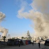 Israel ups pressure on Gaza City as Trump eyes post-war plan