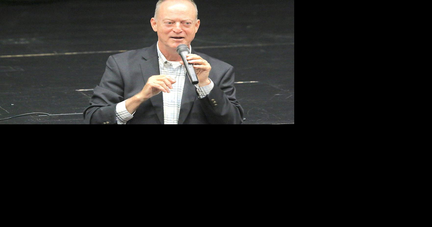 U.S. Representative Mark Messmer visits PCHS