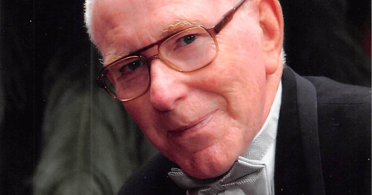 John William Powell | Obituaries | suncommercial.com