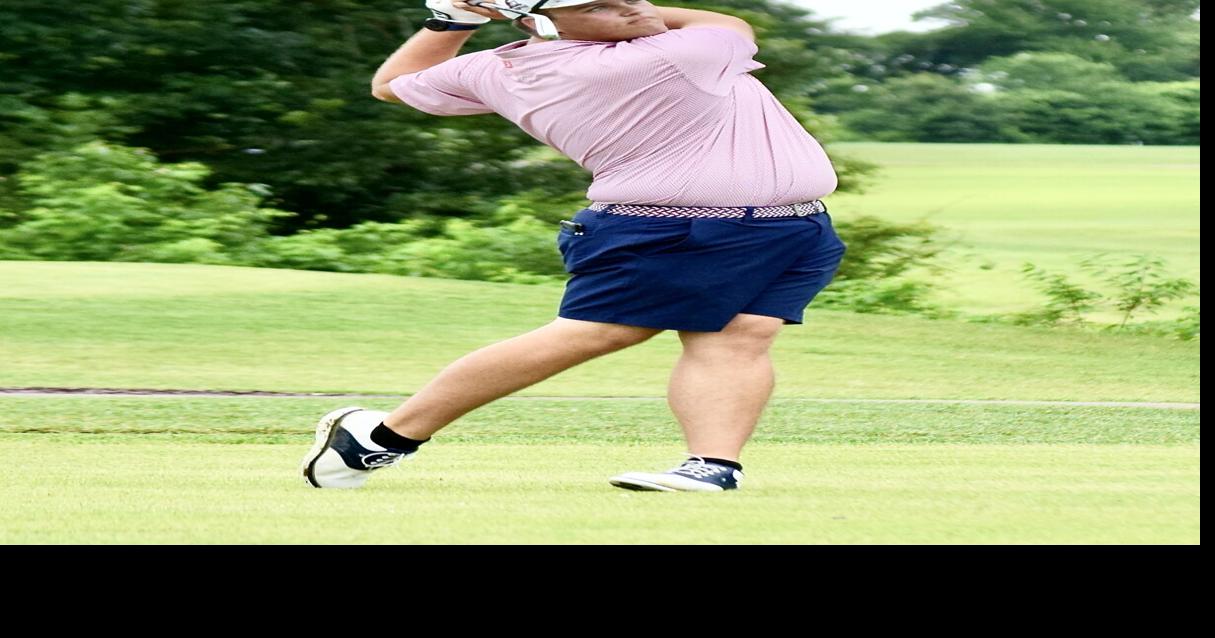 Read moreSouth Knox's Allen 1 stroke shy of State