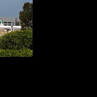 Planes fly from Beirut airport despite Israeli bombing