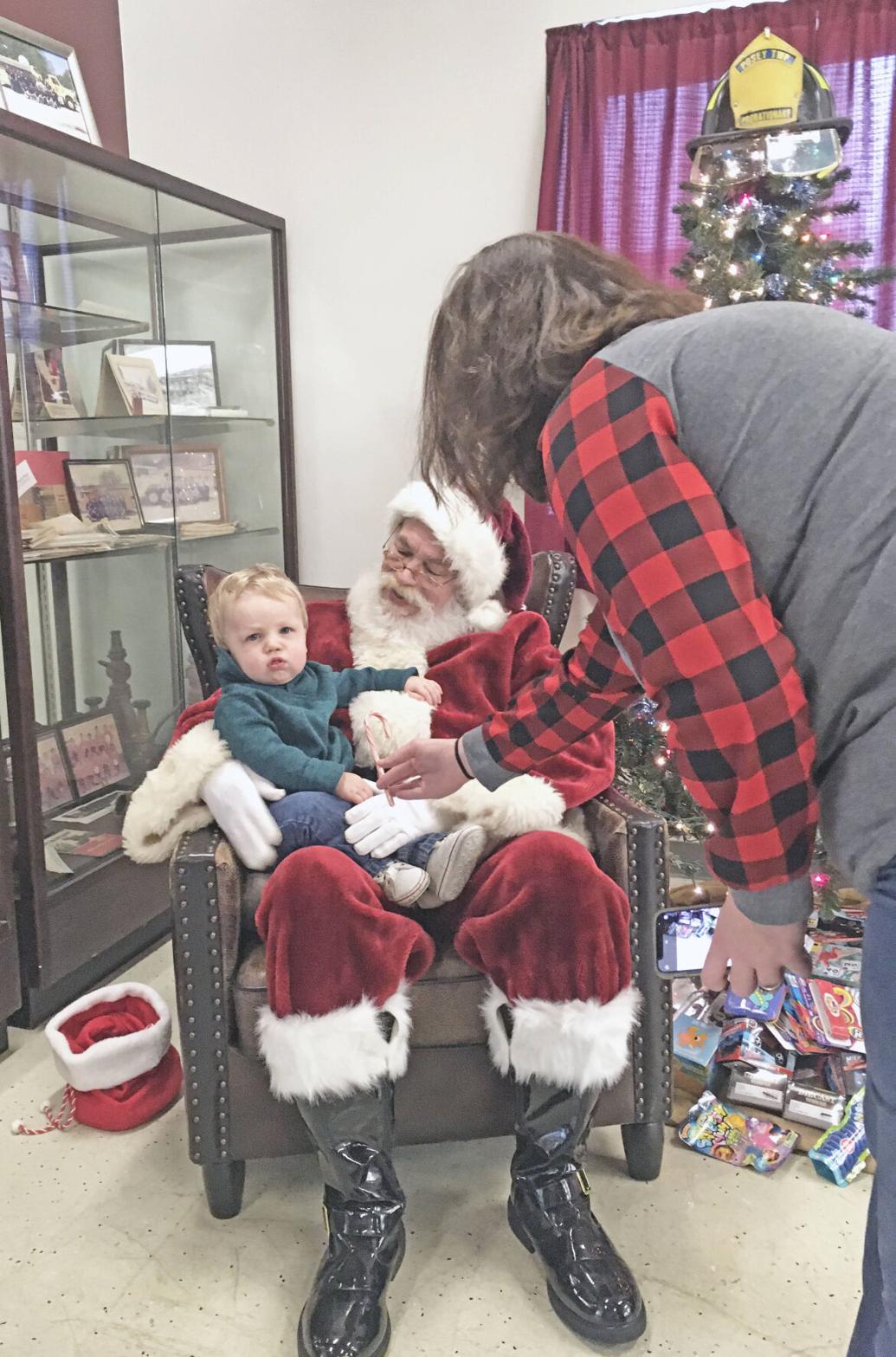 VIDEO Santa's Christmas greeting for the young at heart Archives