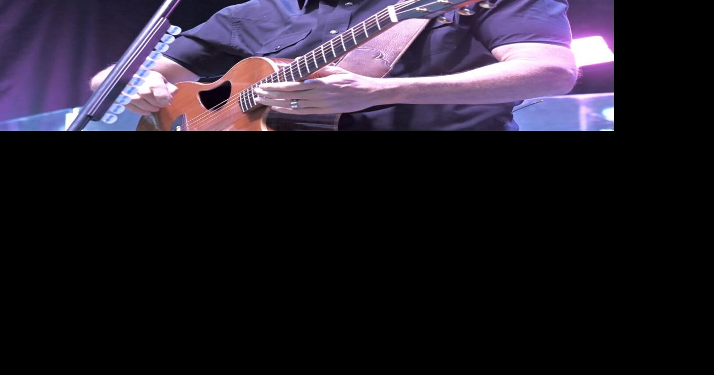 Rodney Atkins rocks Putnam County Fair