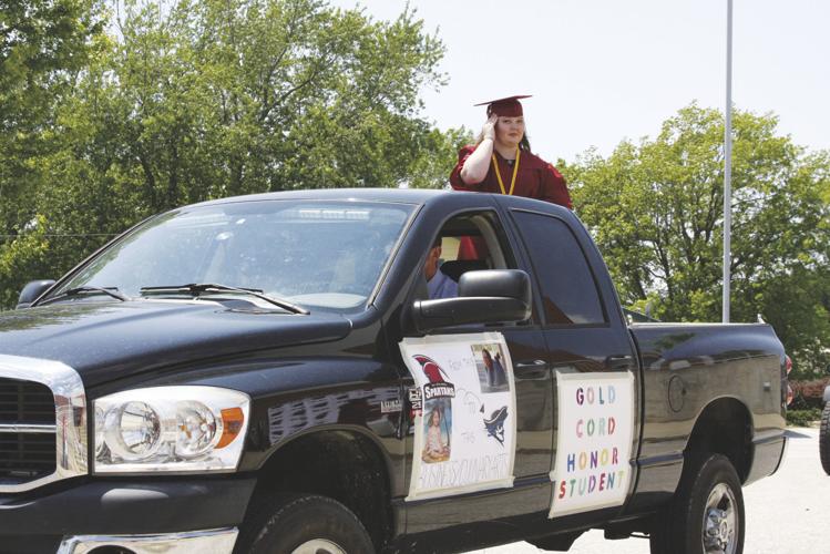 ExiraElk HornKimballton High School Commencement 2020 Lifestyle