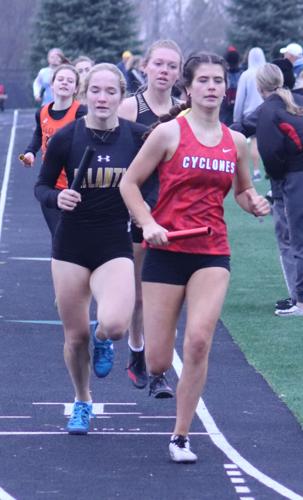 050622-nt-hawkeyeten18.jpg