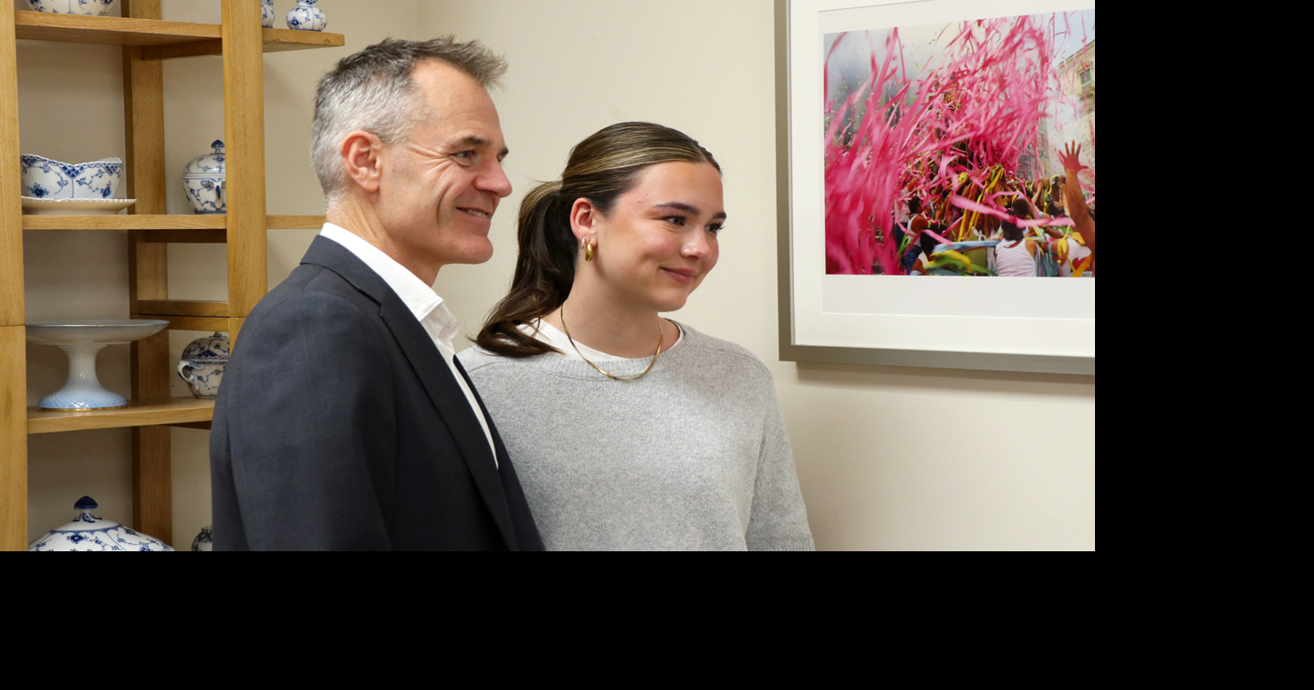 Ambassador of Denmark returns to the Museum of Danish America