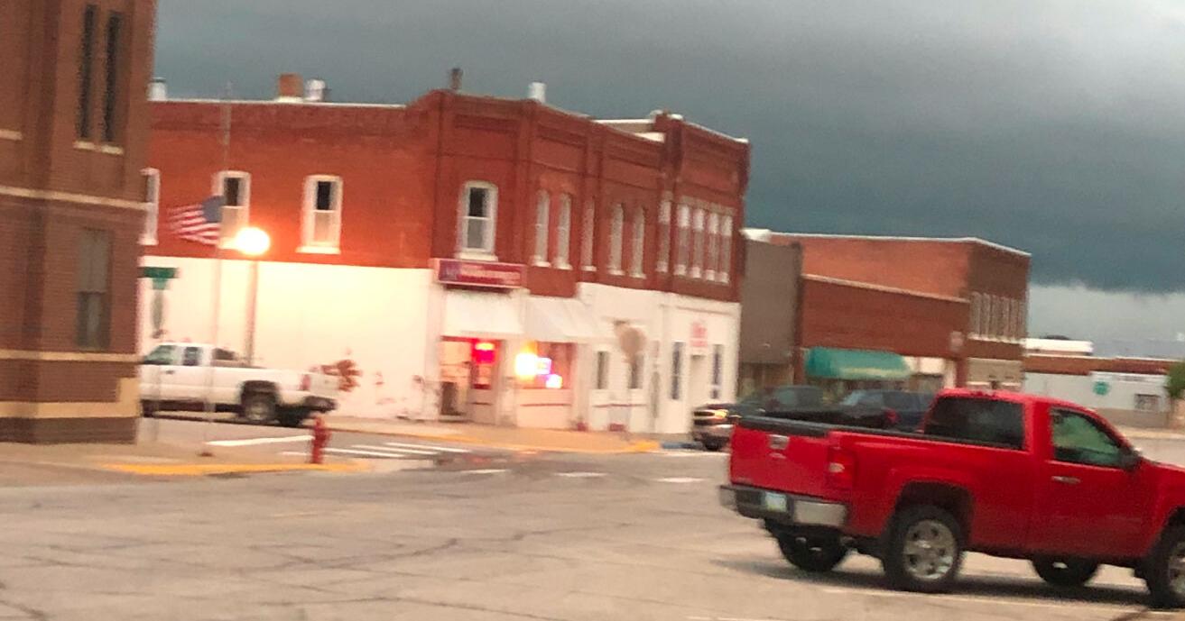 SEVERE WEATHER: Severe thunderstorm watch until 1 p.m.; Level 4 severe weather risk - Vimarsana News