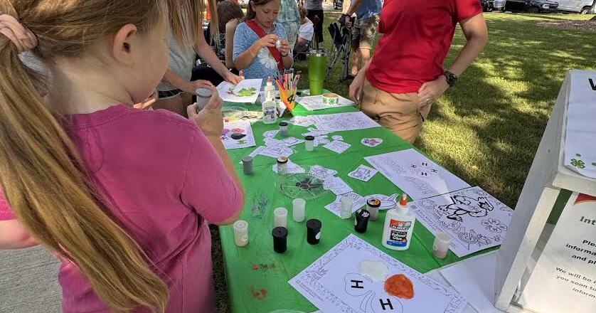Produce in the Park, Atlantic Public Library bring puppets to the park Sept. 3